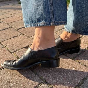 Leather Joan Hepburn signature oxford shoe, 7.5